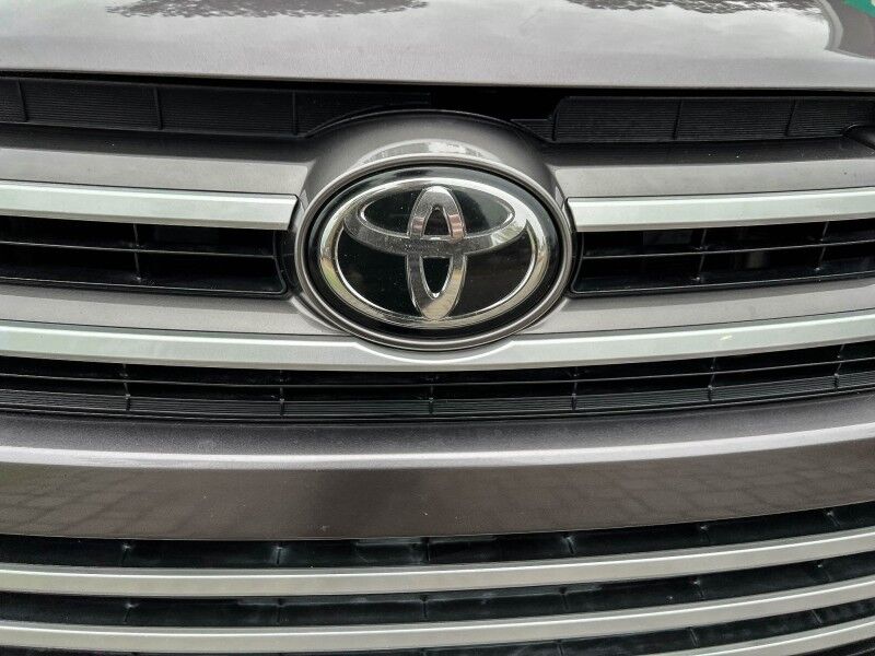 2019 Toyota Highlander LE Wilmington NC