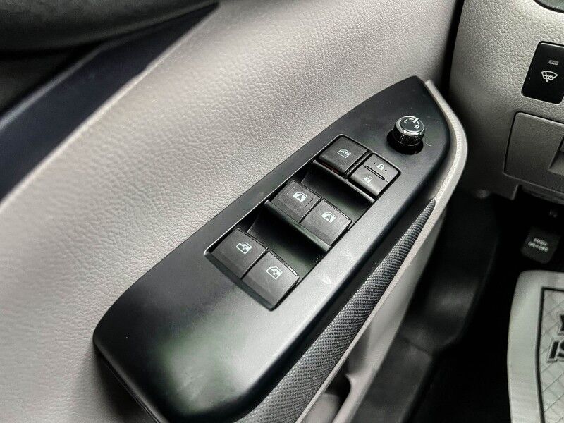 2019 Toyota Highlander LE Wilmington NC