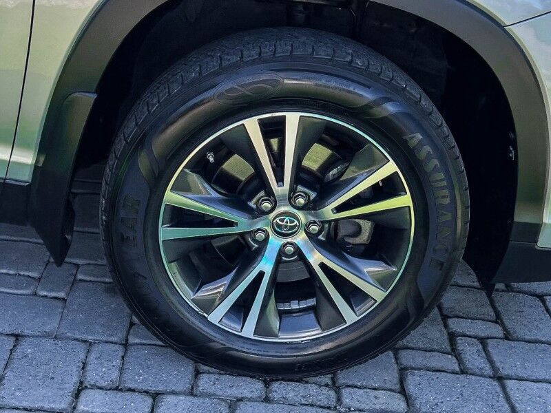 2019 Toyota Highlander LE Wilmington NC