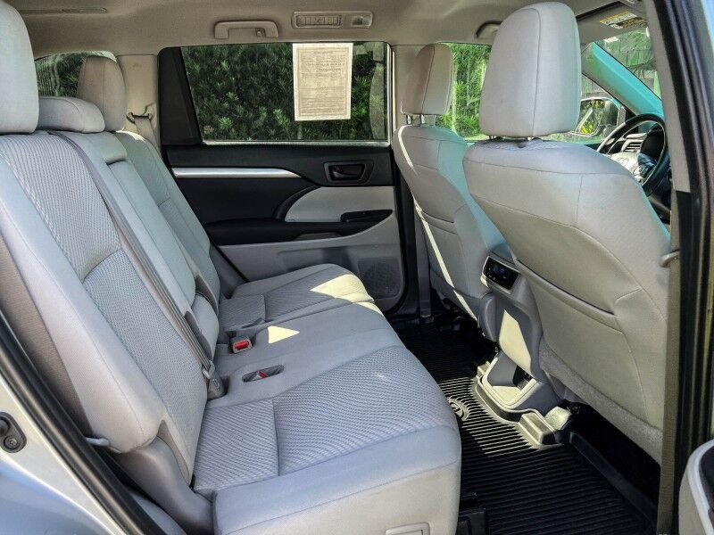 2019 Toyota Highlander LE Wilmington NC