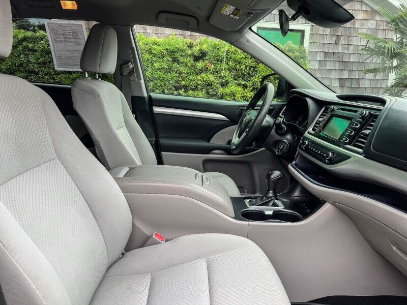 2019 Toyota Highlander LE Wilmington NC