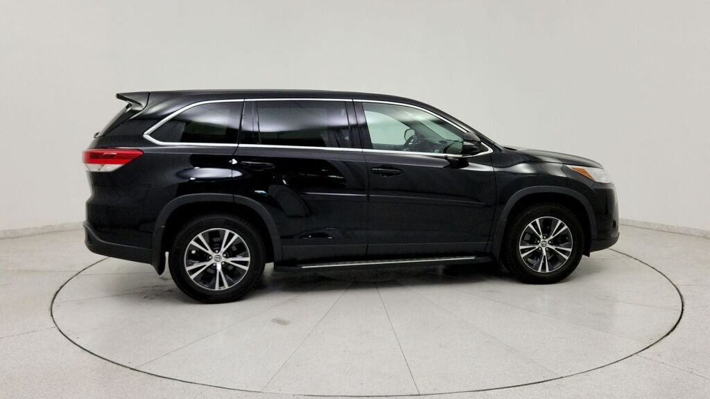 2019 Toyota Highlander LE Laurel MD