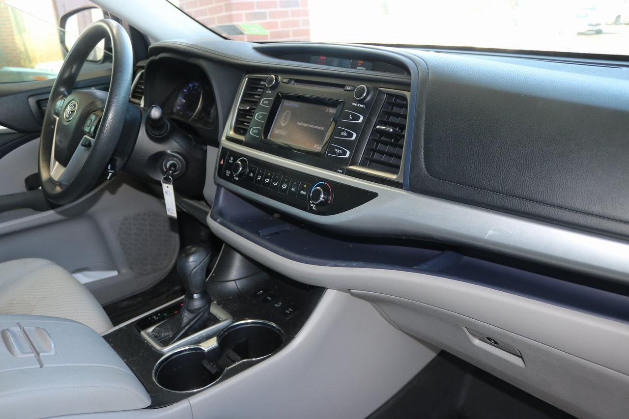 2019 Toyota Highlander LE Fredericksburg VA