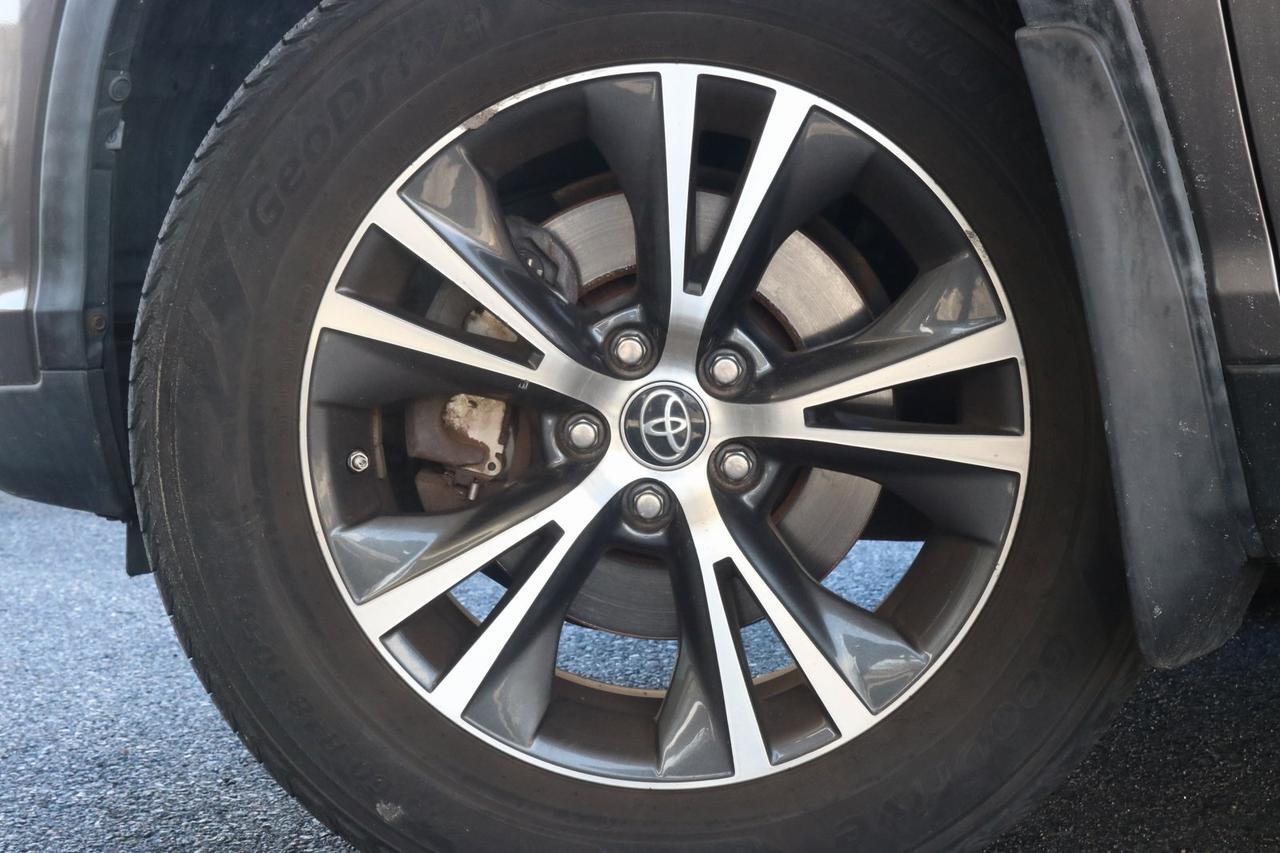 2019 Toyota Highlander LE Fredericksburg VA