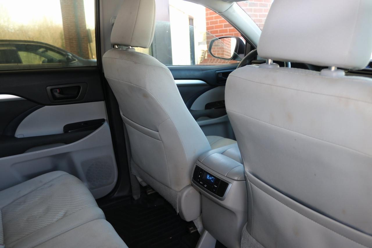 2019 Toyota Highlander LE Fredericksburg VA