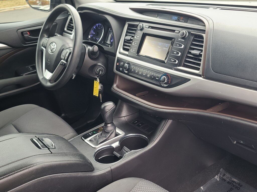 2019 Toyota Highlander LE Springfield VA