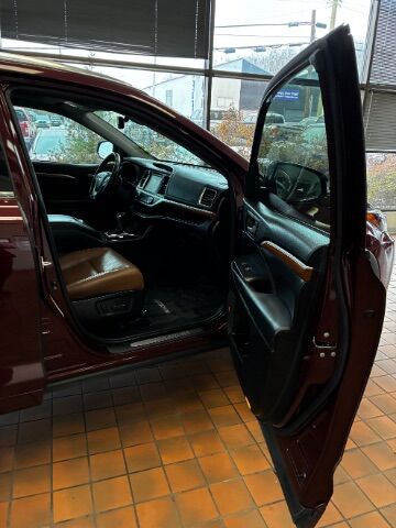 2019 Toyota Highlander Limited Charlotte NC