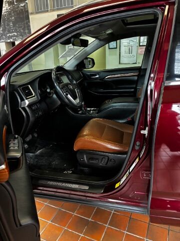 2019 Toyota Highlander Limited Charlotte NC