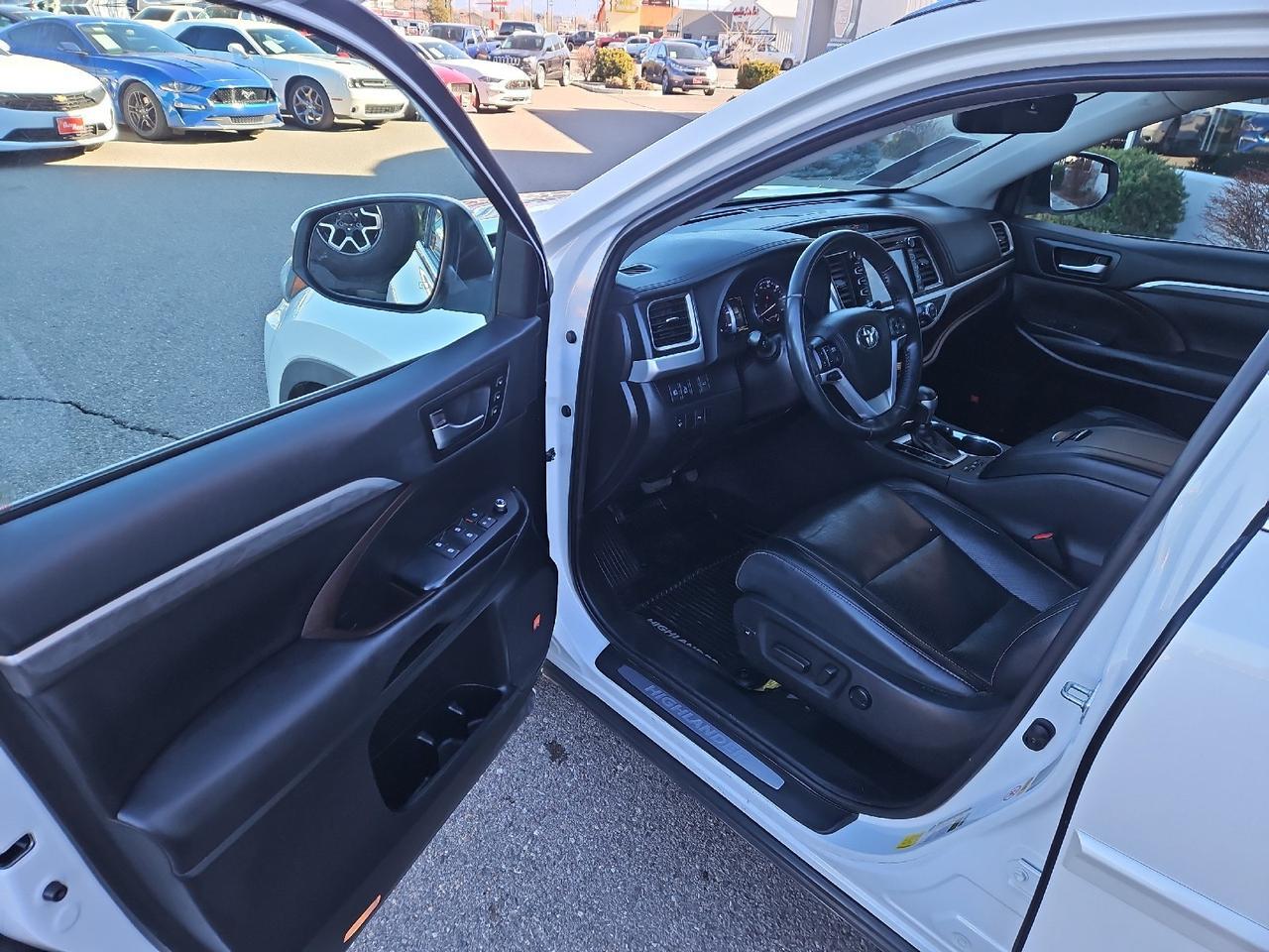 2019 Toyota Highlander Limited Grand Junction CO