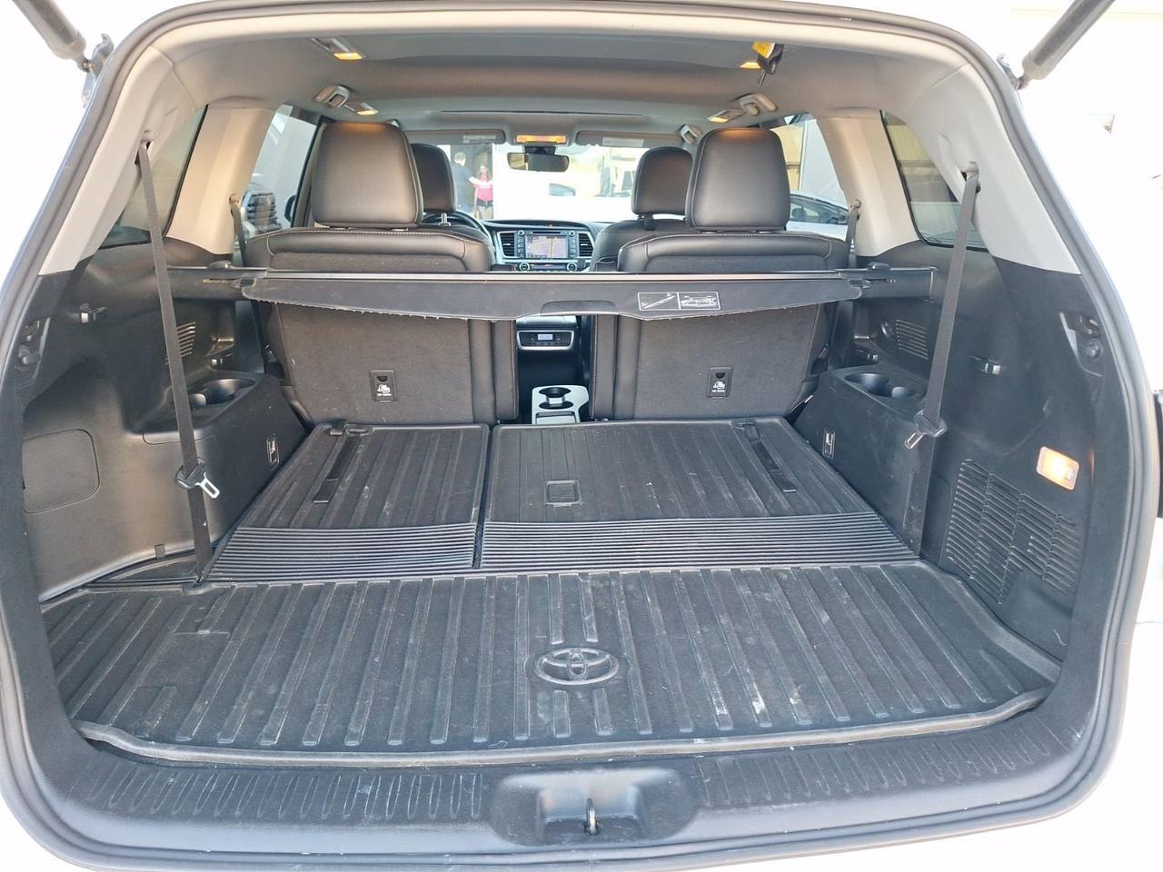 2019 Toyota Highlander Limited Hurst TX