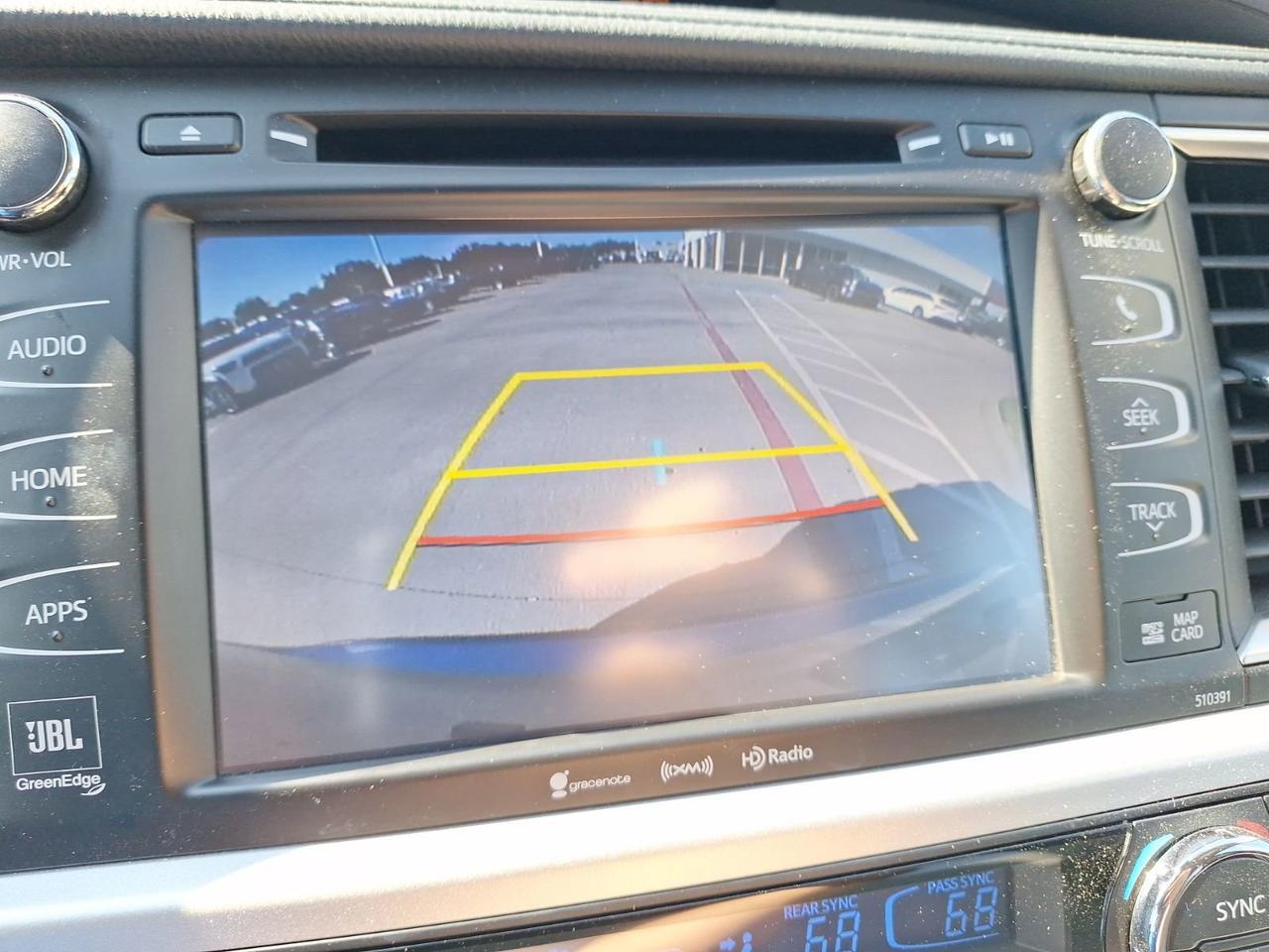 2019 Toyota Highlander Limited Hurst TX