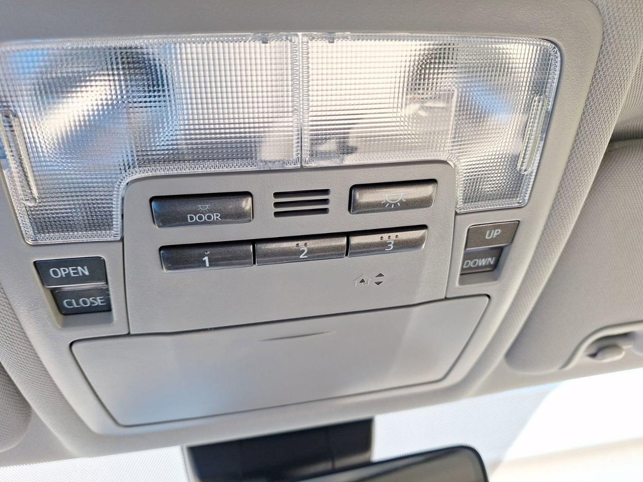 2019 Toyota Highlander Limited Hurst TX