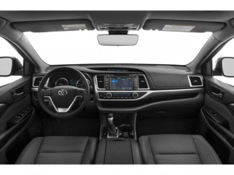 2019 Toyota Highlander Limited Hurst TX