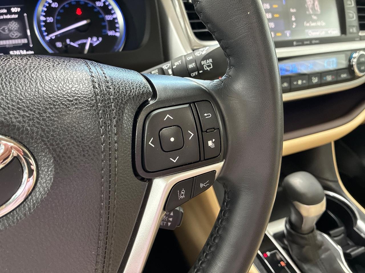 2019 Toyota Highlander Limited Houston TX