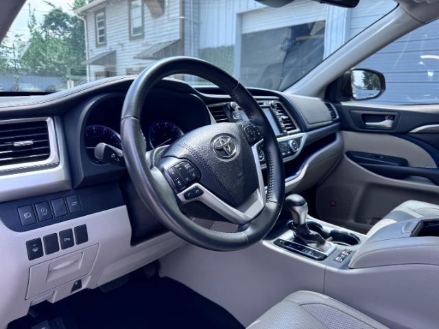2019 Toyota Highlander Limited Houston TX
