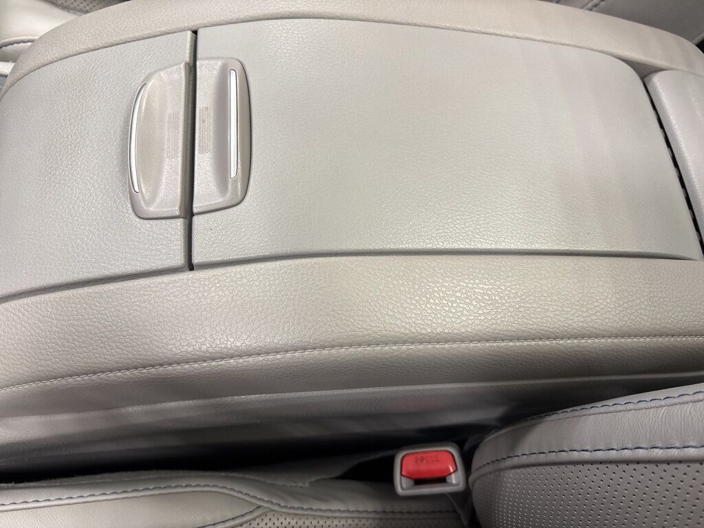 2019 Toyota Highlander Limited Platinum AWD Minocqua WI