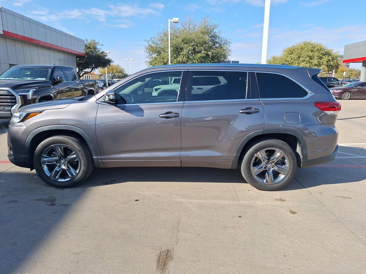 2019 Toyota Highlander Limited Platinum Hurst TX