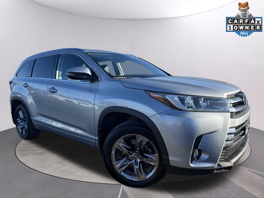 2019 Toyota Highlander Limited Platinum Oshkosh WI