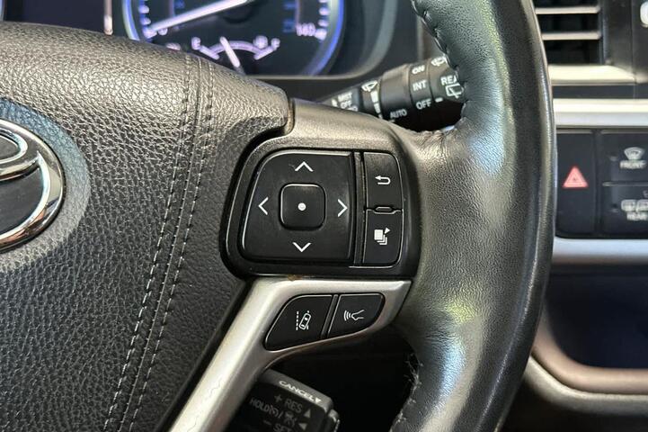 2019 Toyota Highlander Limited Platinum Roseville CA