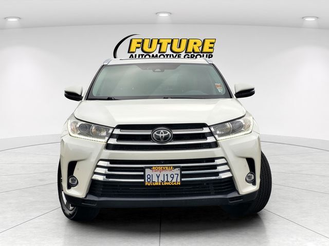2019 Toyota Highlander Limited Platinum