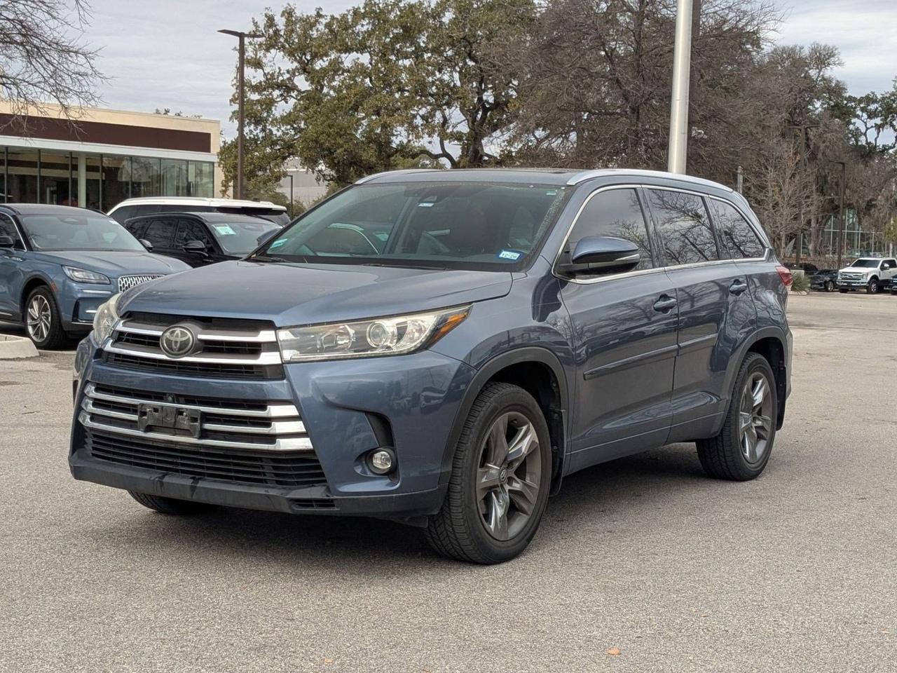 2019 Toyota Highlander Limited Platinum