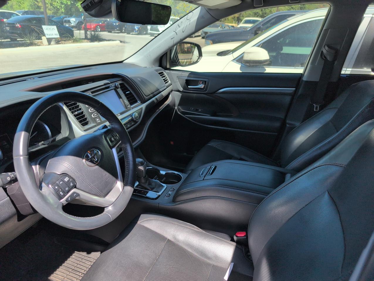 2019 Toyota Highlander Limited Platinum San Antonio TX