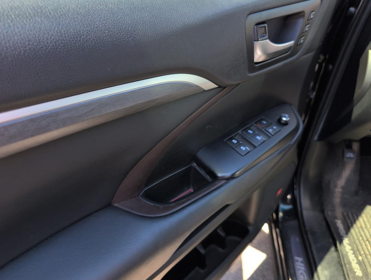 2019 Toyota Highlander Limited Platinum San Antonio TX