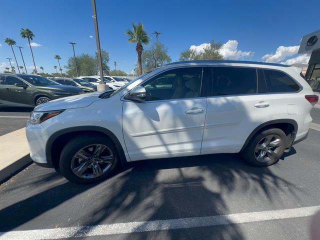 2019 Toyota Highlander Limited Platinum Tucson AZ