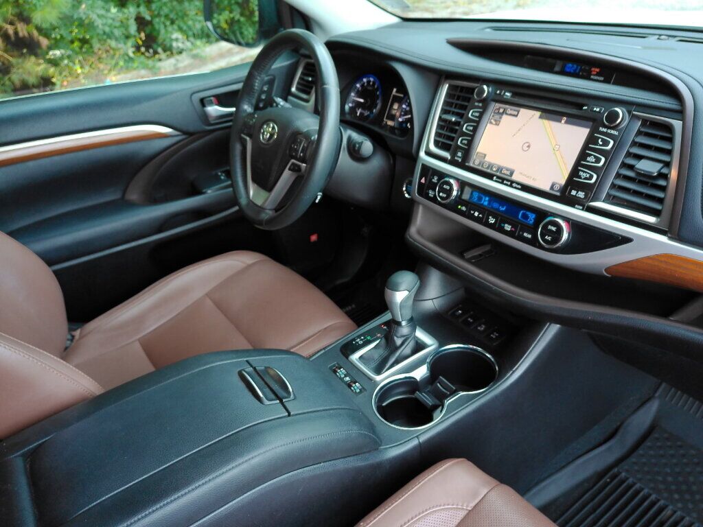 2019 Toyota Highlander Limited Platinum Richmond VA