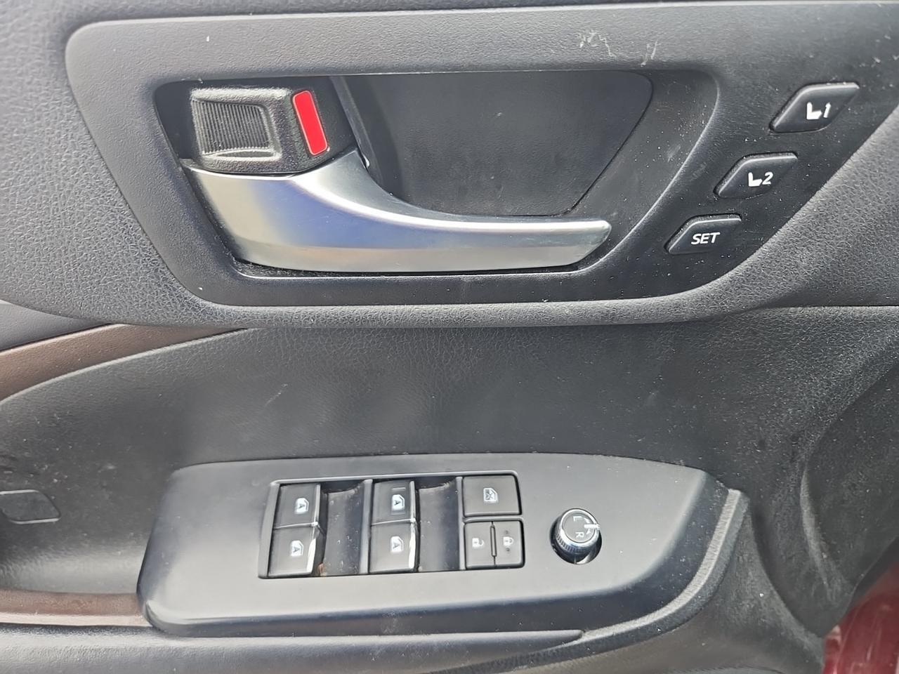 2019 Toyota Highlander Limited Platinum Fredericksburg VA