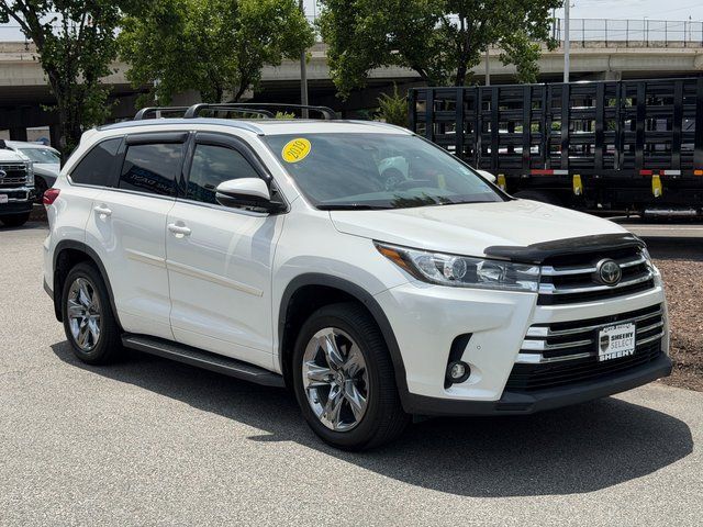 2019 Toyota Highlander Limited Platinum