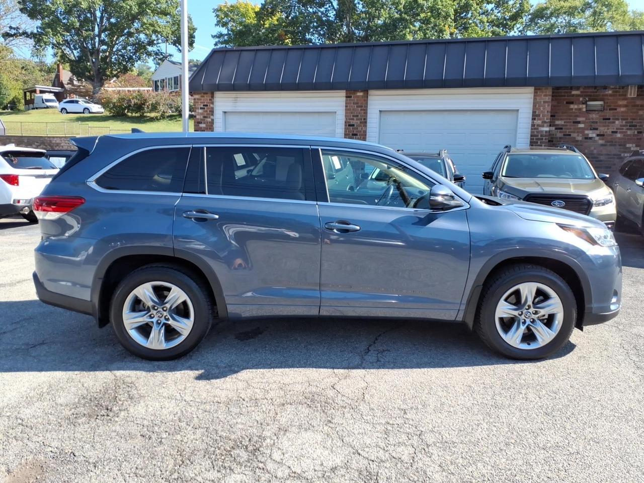 2019 Toyota Highlander Limited Roanoke VA
