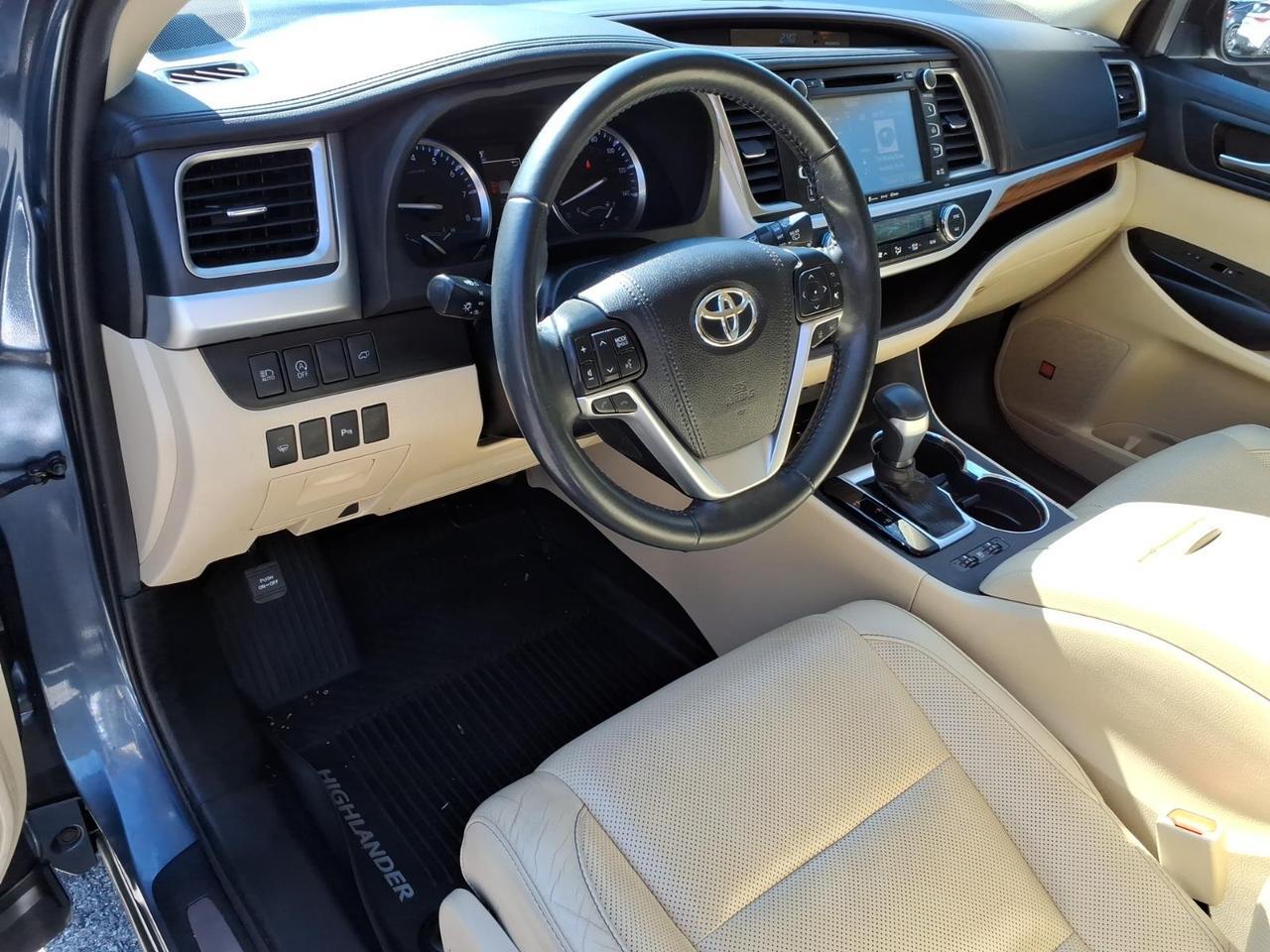2019 Toyota Highlander Limited Roanoke VA