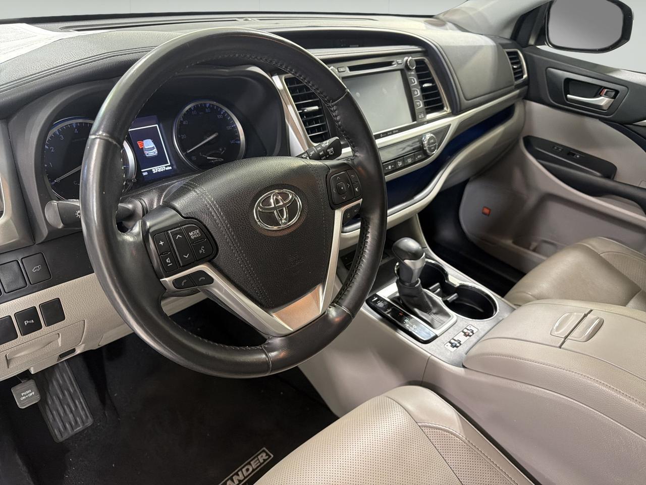 2019 Toyota Highlander Limited San Antonio TX