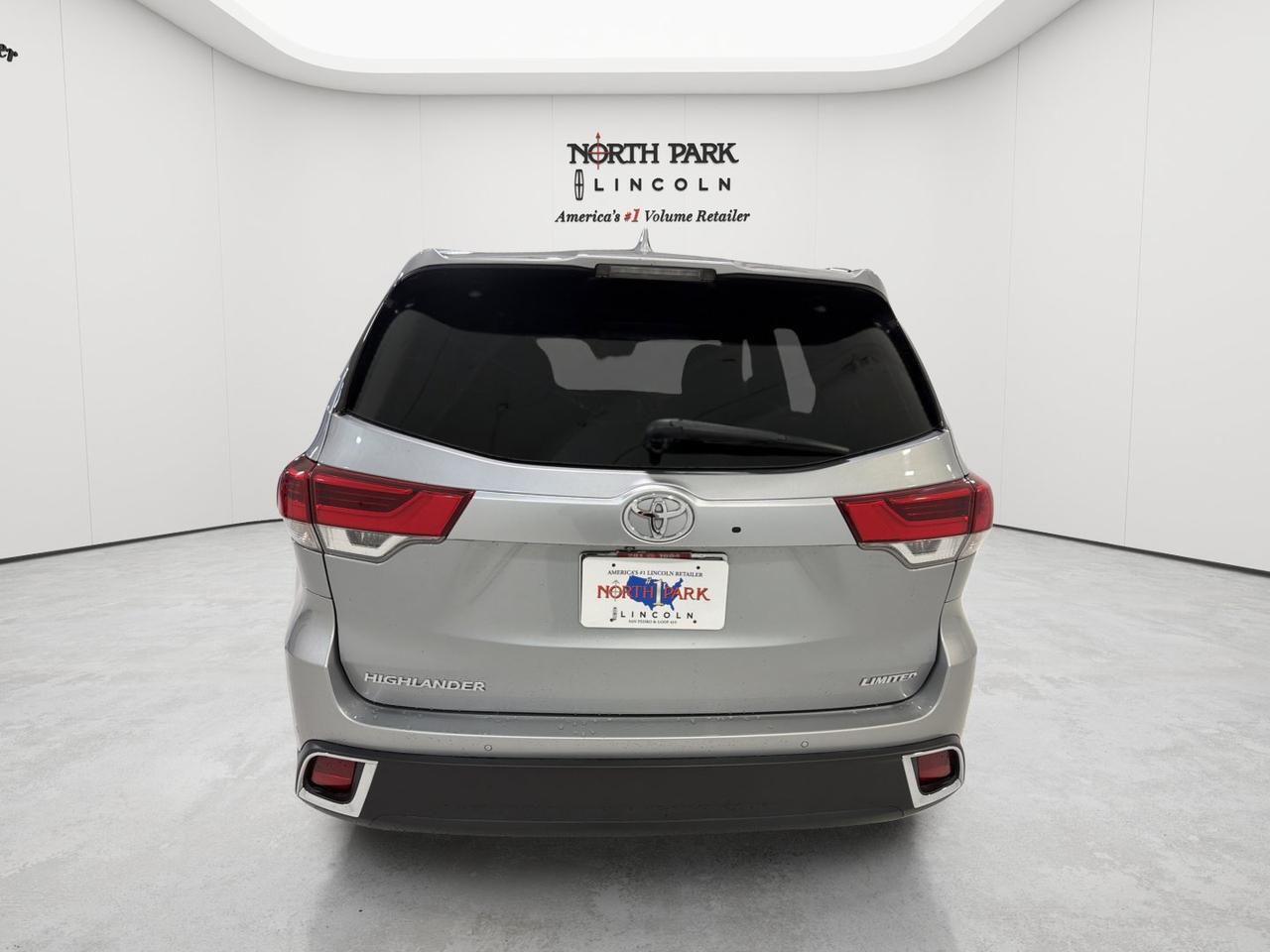 2019 Toyota Highlander Limited San Antonio TX
