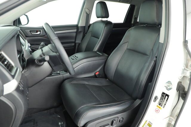 2019 Toyota Highlander Limited New Braunfels TX