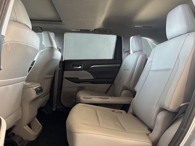 2019 Toyota Highlander Limited San Antonio TX