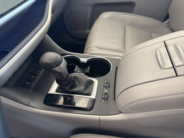 2019 Toyota Highlander Limited San Antonio TX