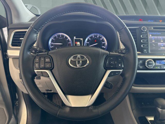 2019 Toyota Highlander Limited San Antonio TX