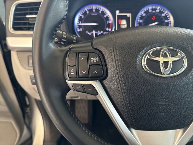 2019 Toyota Highlander Limited San Antonio TX