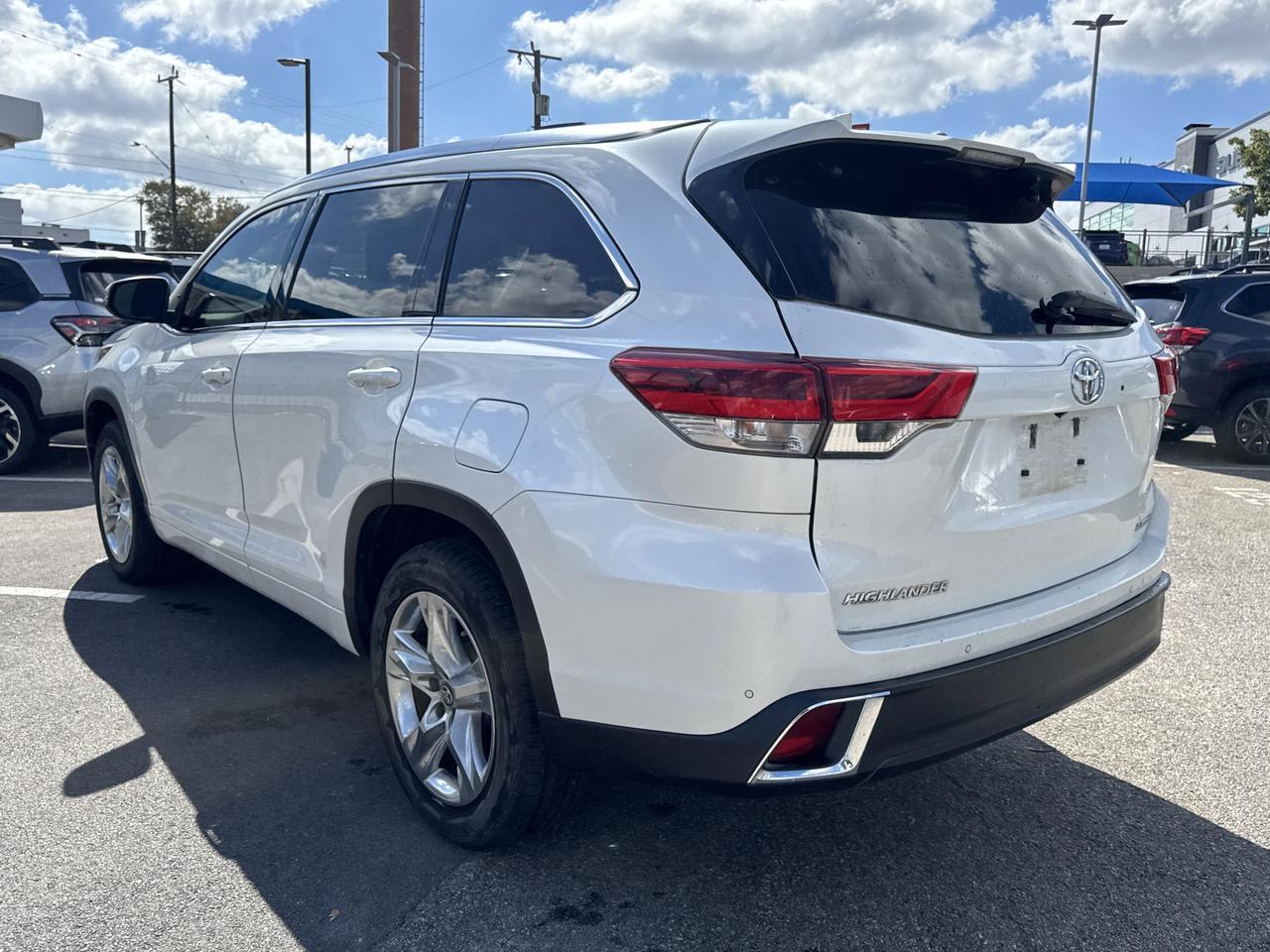 2019 Toyota Highlander Limited San Antonio TX