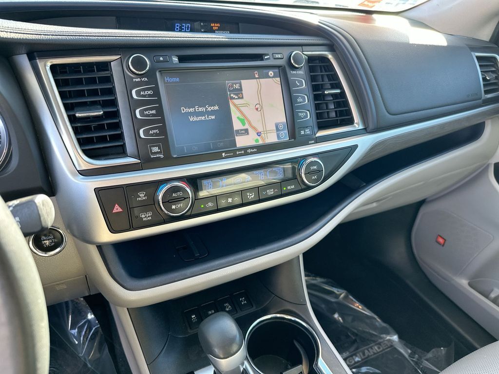 2019 Toyota Highlander Limited Tucson AZ