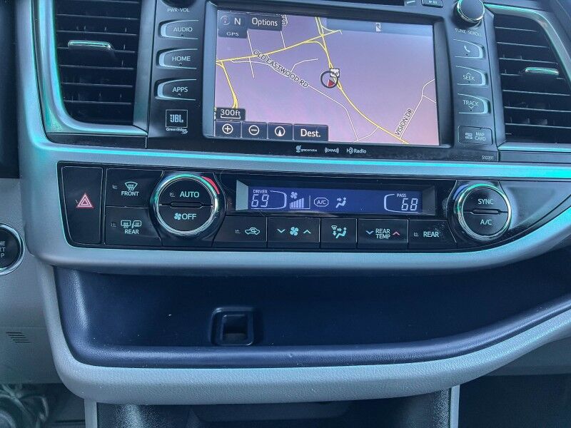 2019 Toyota Highlander Limited Wilmington NC