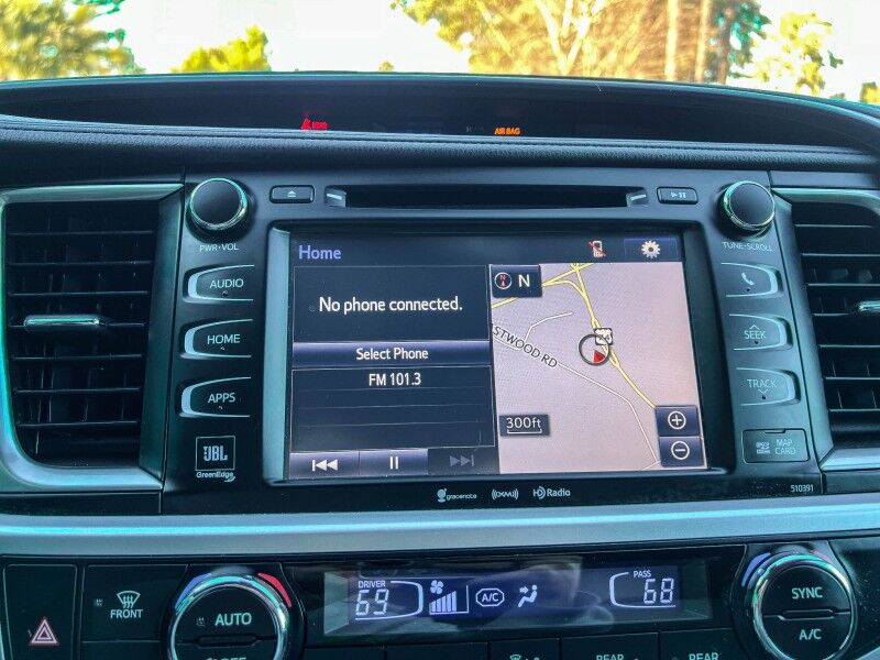 2019 Toyota Highlander Limited Wilmington NC