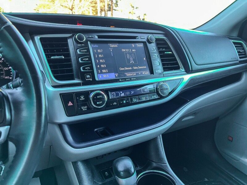 2019 Toyota Highlander Limited Wilmington NC