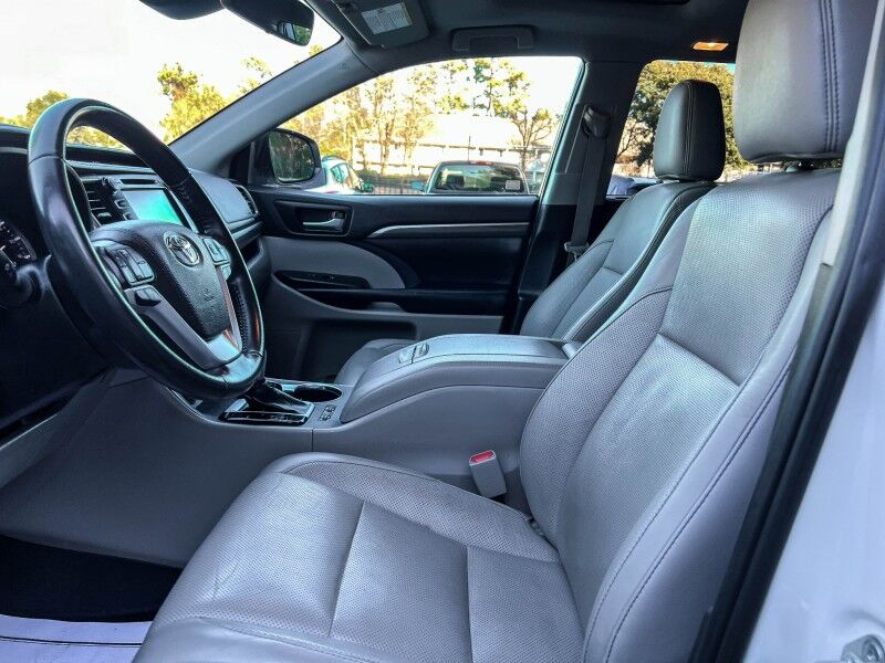 2019 Toyota Highlander Limited Wilmington NC