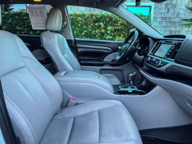 2019 Toyota Highlander Limited Wilmington NC