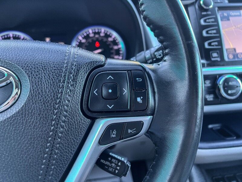 2019 Toyota Highlander Limited Wilmington NC