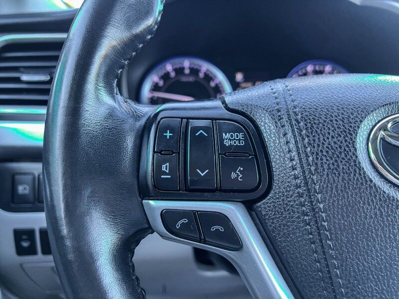 2019 Toyota Highlander Limited Wilmington NC