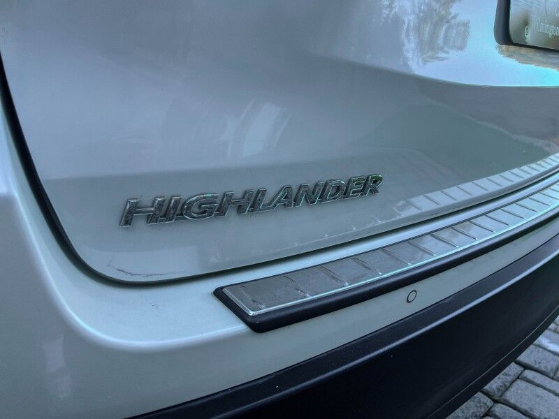 2019 Toyota Highlander Limited Wilmington NC